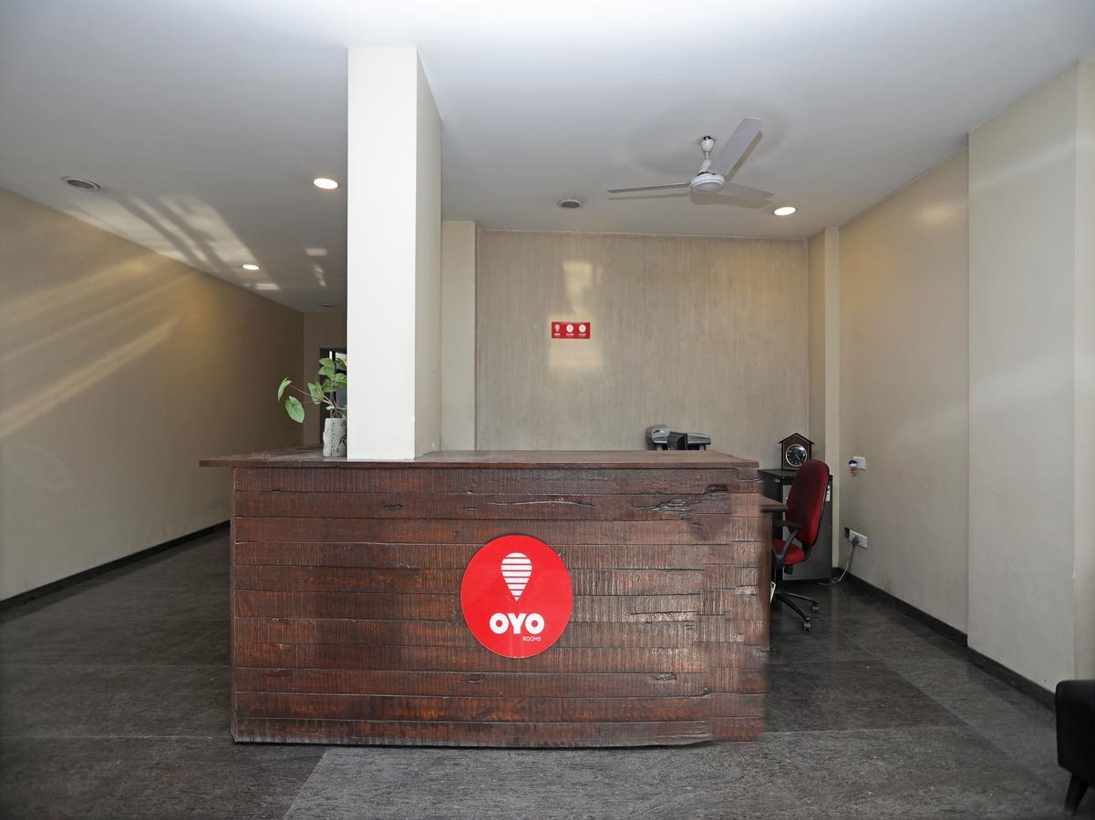 Oyo 1194 Hotel Gulmohr Púna Kültér fotó